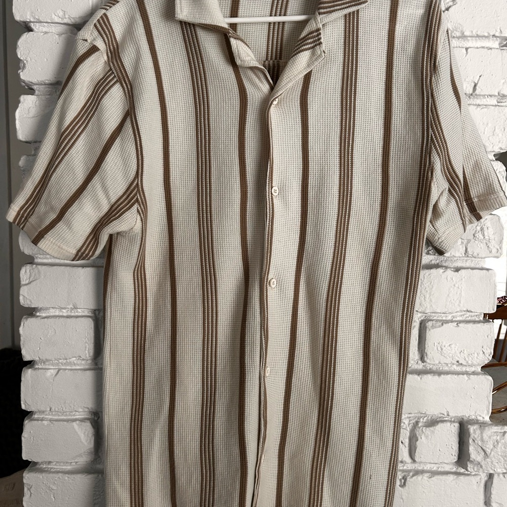 100% cotton men’s button down shirt